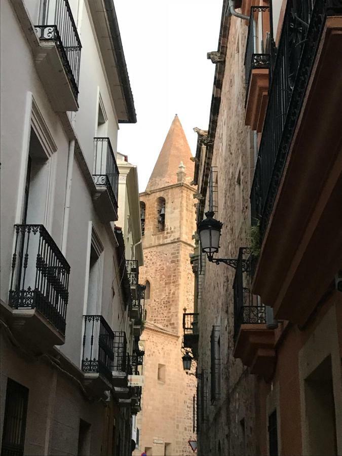 Destino Deluxe Adama Apartamento Turistico Caces Exteriér fotografie